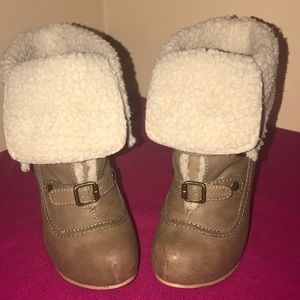 Betsey Johnson Taupe Fur-Lined Wedge Bootie, 7M